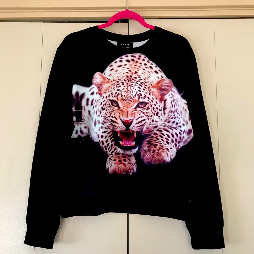 Navie Shiny Crew Neck Pullover Sweatshirt Black With Leopard Graphic Size Med